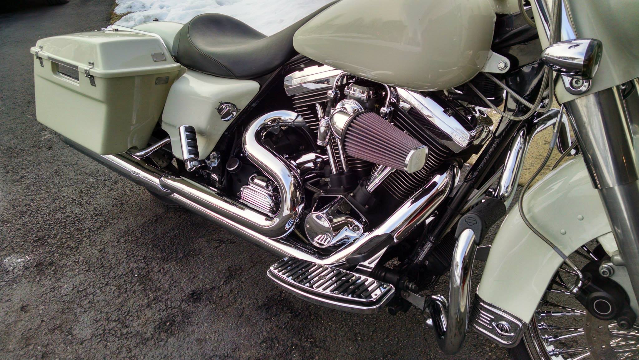 1997 Custom Road King FLHTPI *show bike* - Harley Davidson Forums