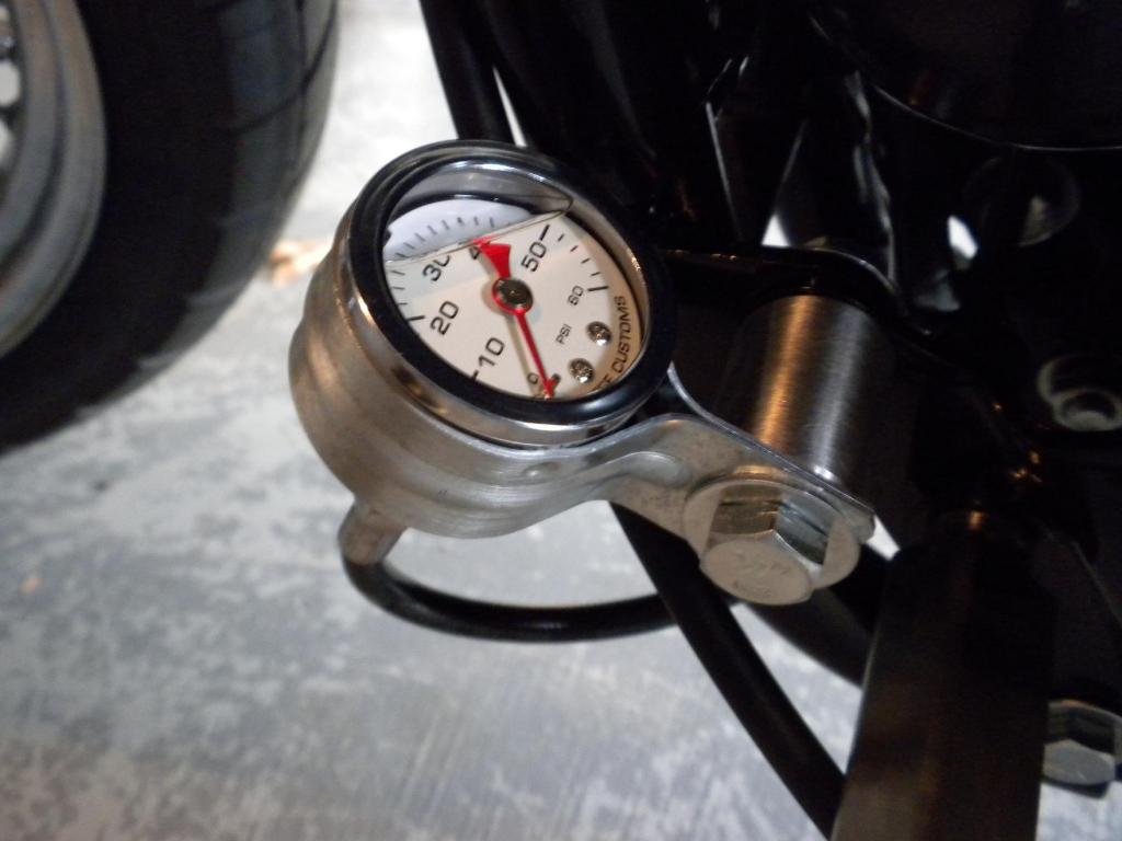 Oil Gauge Install on a 883 Evo - Harley Davidson Forums