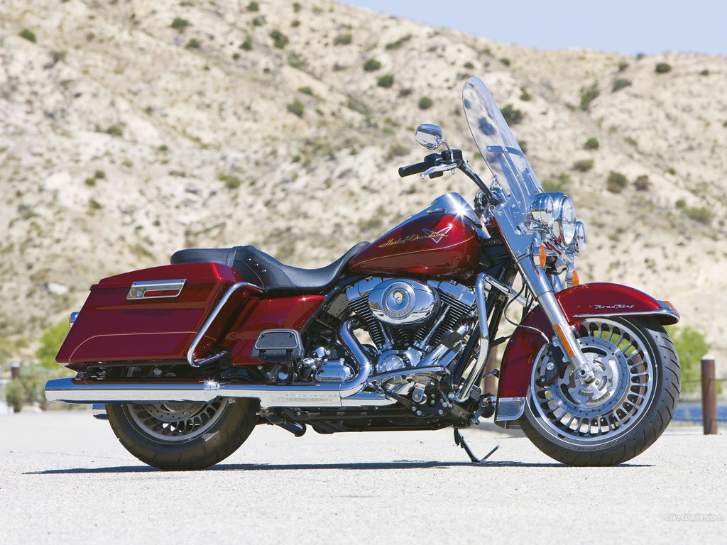 Harley-Davidson FLHR Road King 2009.jpg