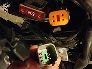 Help with electrical accessory connector... see photo-thumbnail_20170727_215155.jpg