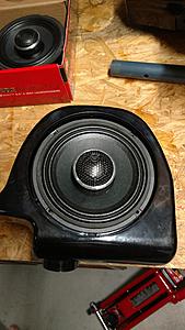 Are lower speaker pod grills universal?-img_20180311_215809118.jpg