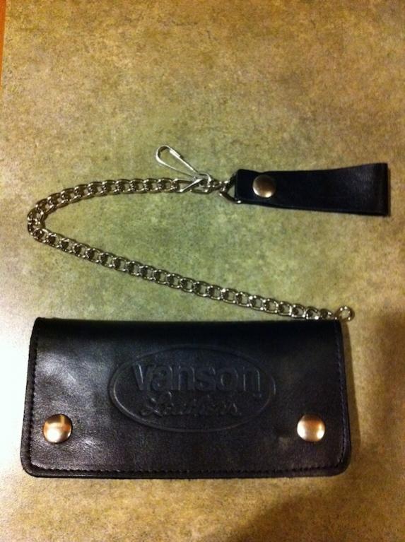 Wallet With Chain Attached | IQS Executive