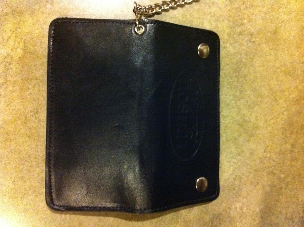 For Sale: Vanson leather chain wallet. Brand New! - Harley Davidson Forums