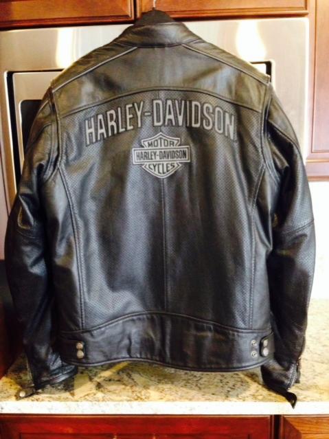 HD Perforated leather jacket SIZE LARGE - Harley Davidson Forums