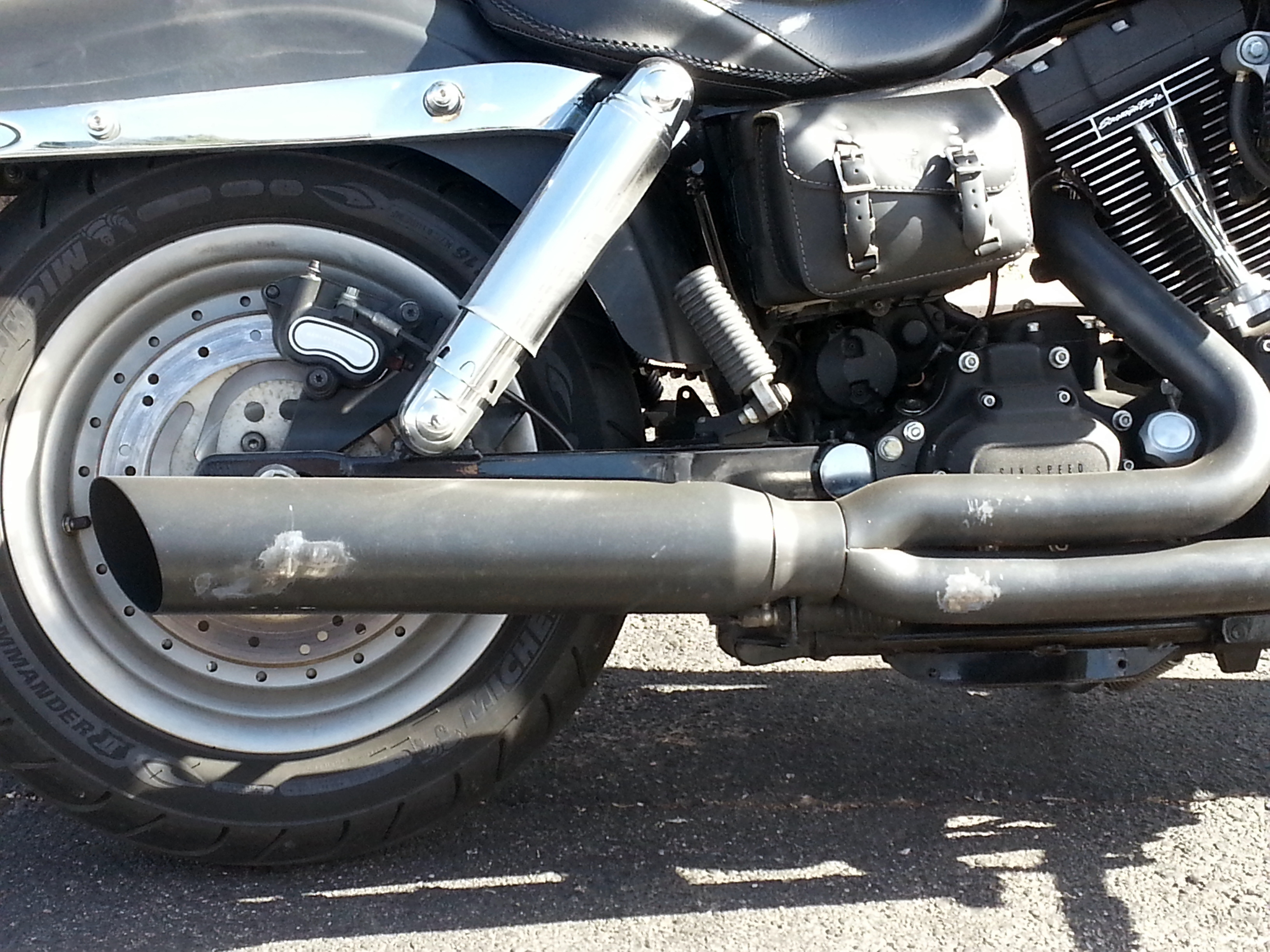 High Temp Paint On Damaged Pipes Harley Davidson Forums