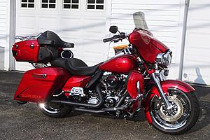 Please post picture of your red Harley.-2017-bike-pics-004.jpg