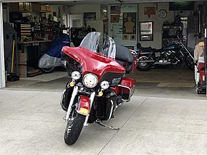 Please post picture of your red Harley.-img_0407.jpg