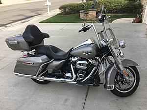 Opinions on 2018 Road King with M8?-img_0883.jpg
