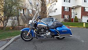Opinions on 2018 Road King with M8?-thumbnail-6-.jpg