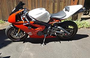 2012 Triumph Daytona 675R for Sale-brembo-rcs-19-master-cylinder.-all-oil-fittings-safety-wired....jpg