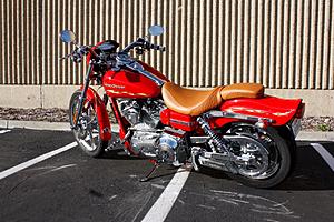 2001 FXDWG2 CVO &quot;Switchblade&quot; only 710 miles-2001-fxdwg2-004.jpg
