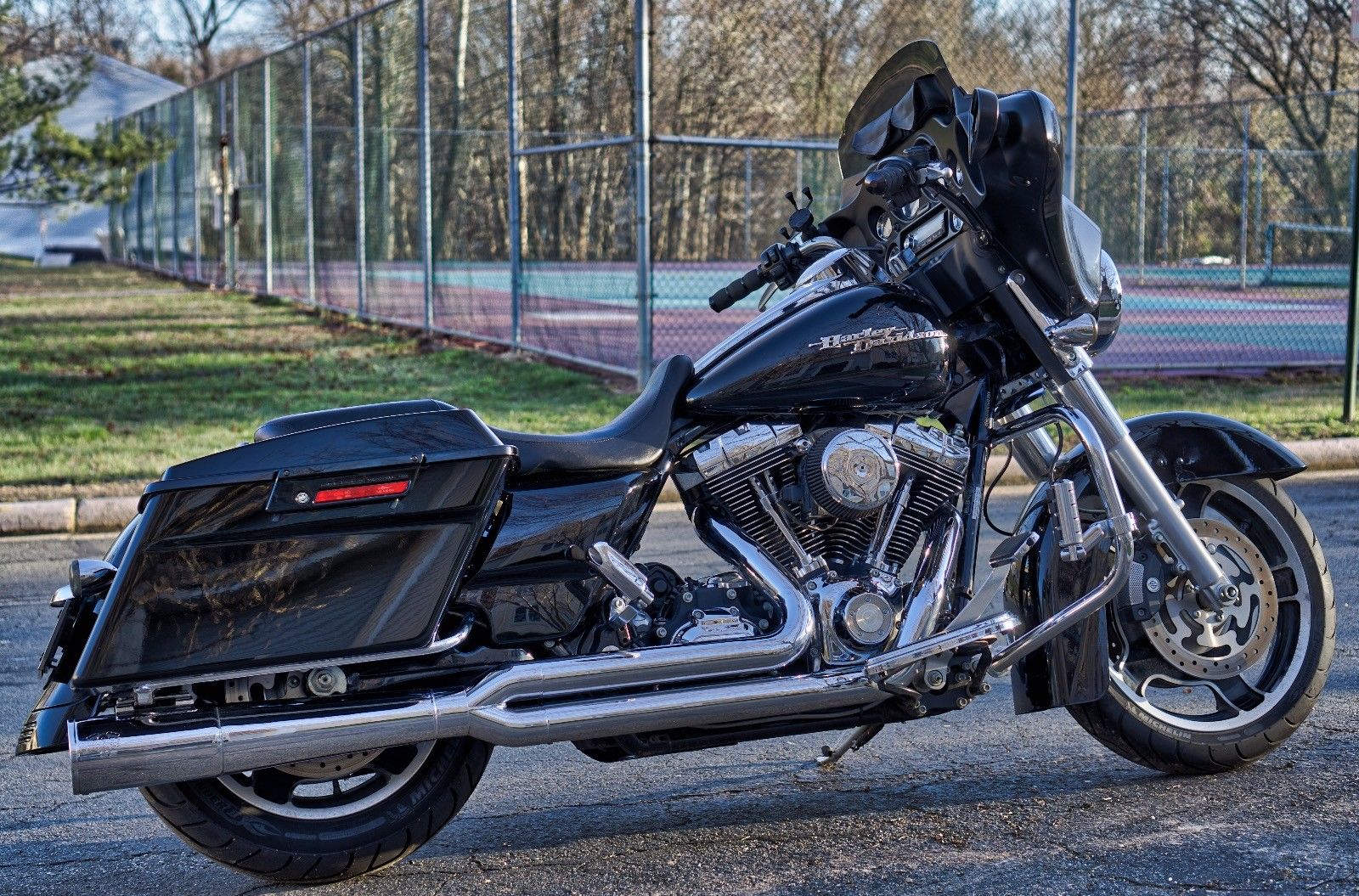 2010 Harley  Davidson  Street  Glide Vivid  black  13 500 