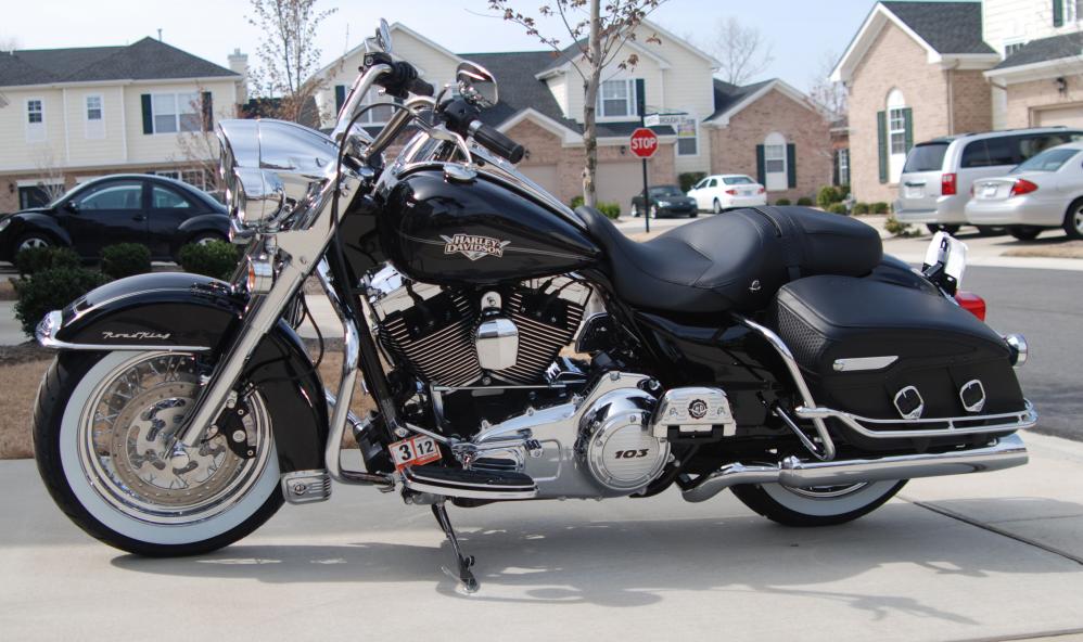 New Harley owner - 2011 FLHRC Road King Classic - Harley Davidson Forums