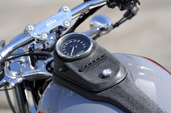 Sportster fuel tank dashboard with odometer - Harley Davidson Forums