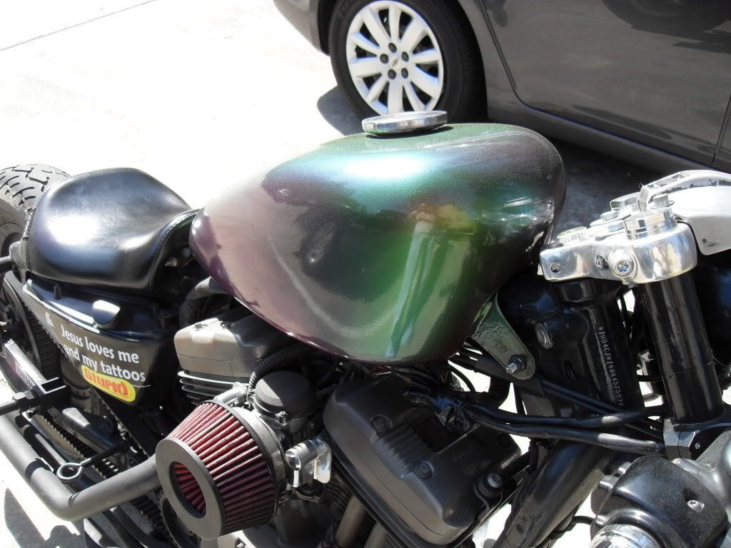 $15 do-it-yourself chameleon paint job - Harley Davidson ...