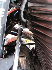 DIY Maintenance Swingarm Bearings/Exhaust Removal-01qsnl.jpg