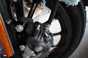 Step by step front brake line swap and riser exensions-dccvg.jpg