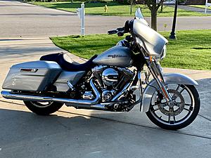  The Official Streetglide "Picture" Thread-harley-1.jpg