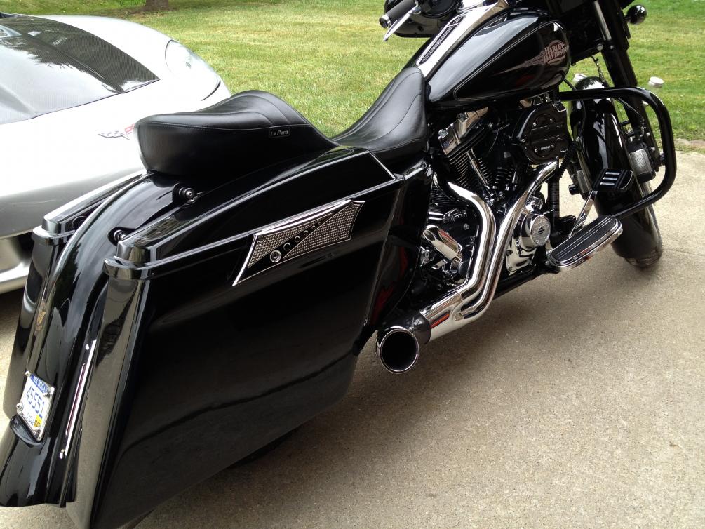Side exhaust opinion - Page 3 - Harley Davidson Forums