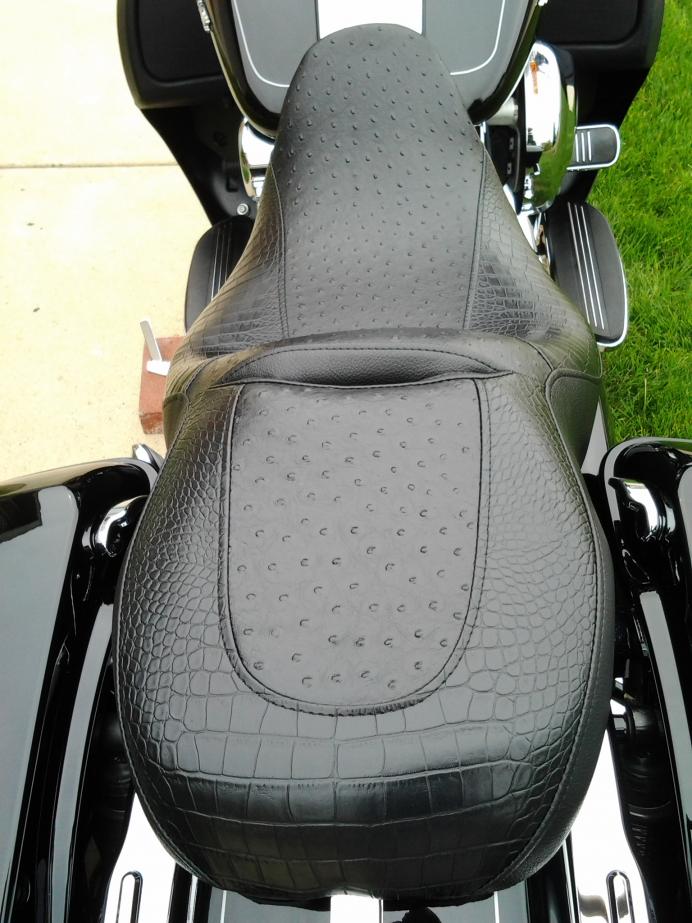 Mean City Cycles Custom Seat - Harley Davidson Forums