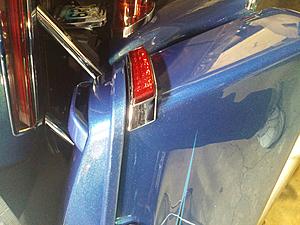 Color matched Saddlebag lid spoilers-ss0126181628a_resized.jpg