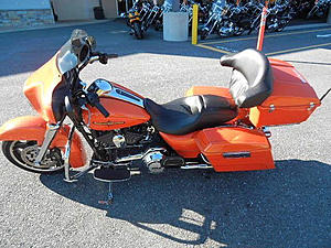 Pictures of 04-07 RK Customs with RK Seats-photo259.jpg