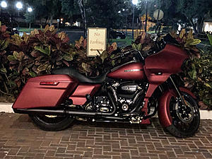 Thinking about a Road Glide - go older or newer?-photo781.jpg