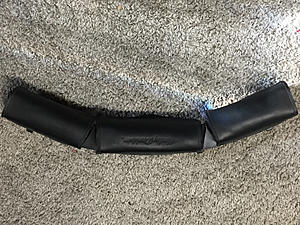 For Sale: Genuine HD Touring Batwing windshield 3 bag pouch-photo585.jpg