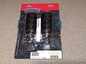 Higway pegs (Kuryakyn) long reach - NEW condition-pegs-1.jpg