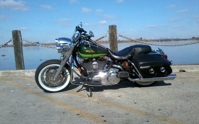 MY RIDE! A Mean Green 2007 CVO Road King with Whitewalls