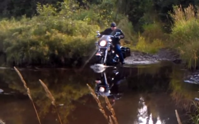 Guy Goes Total Redneck on His Harley-Davidson, Rides Through Stream