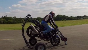 Stoppie School Looks Wheelie Cool!
