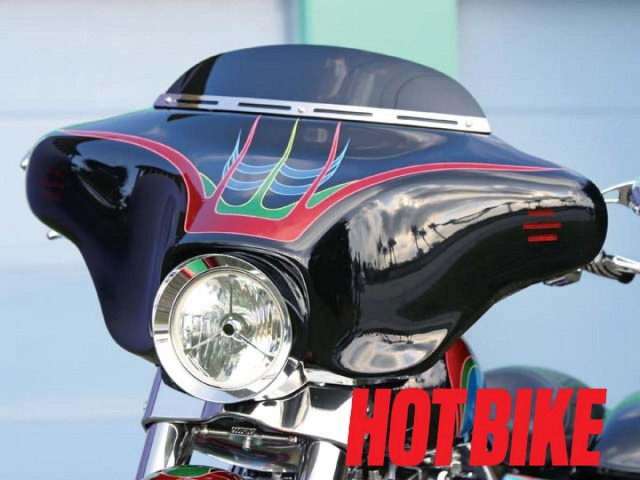 0604_hrbp_10_z2001_harley_davidson_standard_motorcycle_windsheild