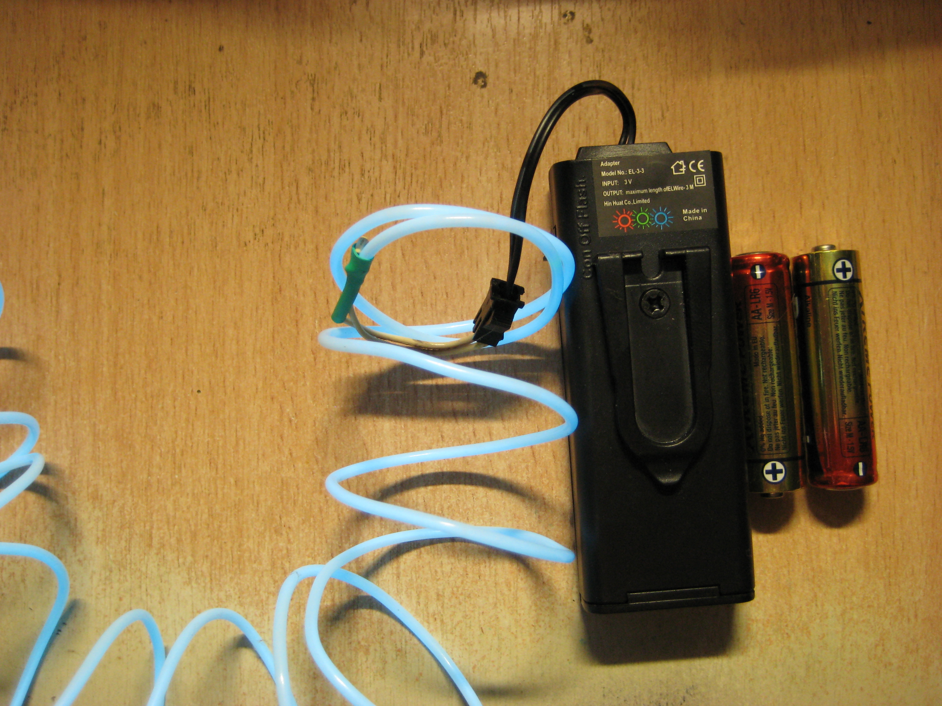 EL-Wire_portable_inverter