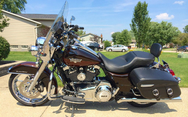 MY RIDE! A 2011 Harley-Davidson Road King Classic