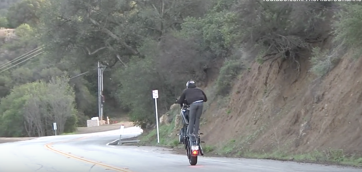 HDForums-Tuesday Stunts-Mulholland