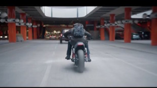 Captain America Grabs a New Harley-Davidson