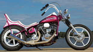 Flashy Fuschia ’76 Shovelhead is a Custom Flakey Nod to AMF