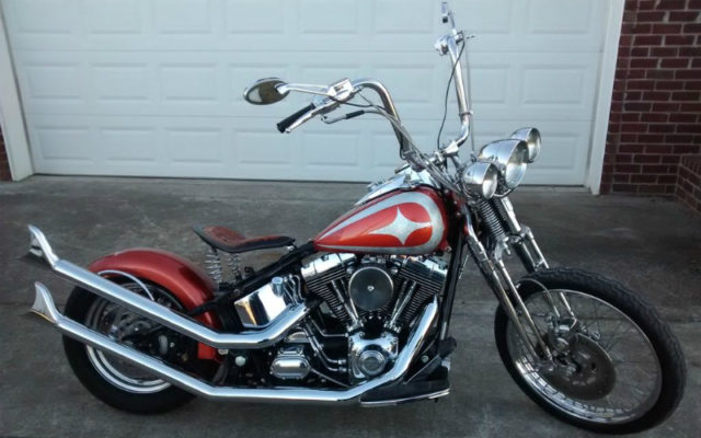 BUILDUP! A First Time Harley-Davidson Softail Bobber Build