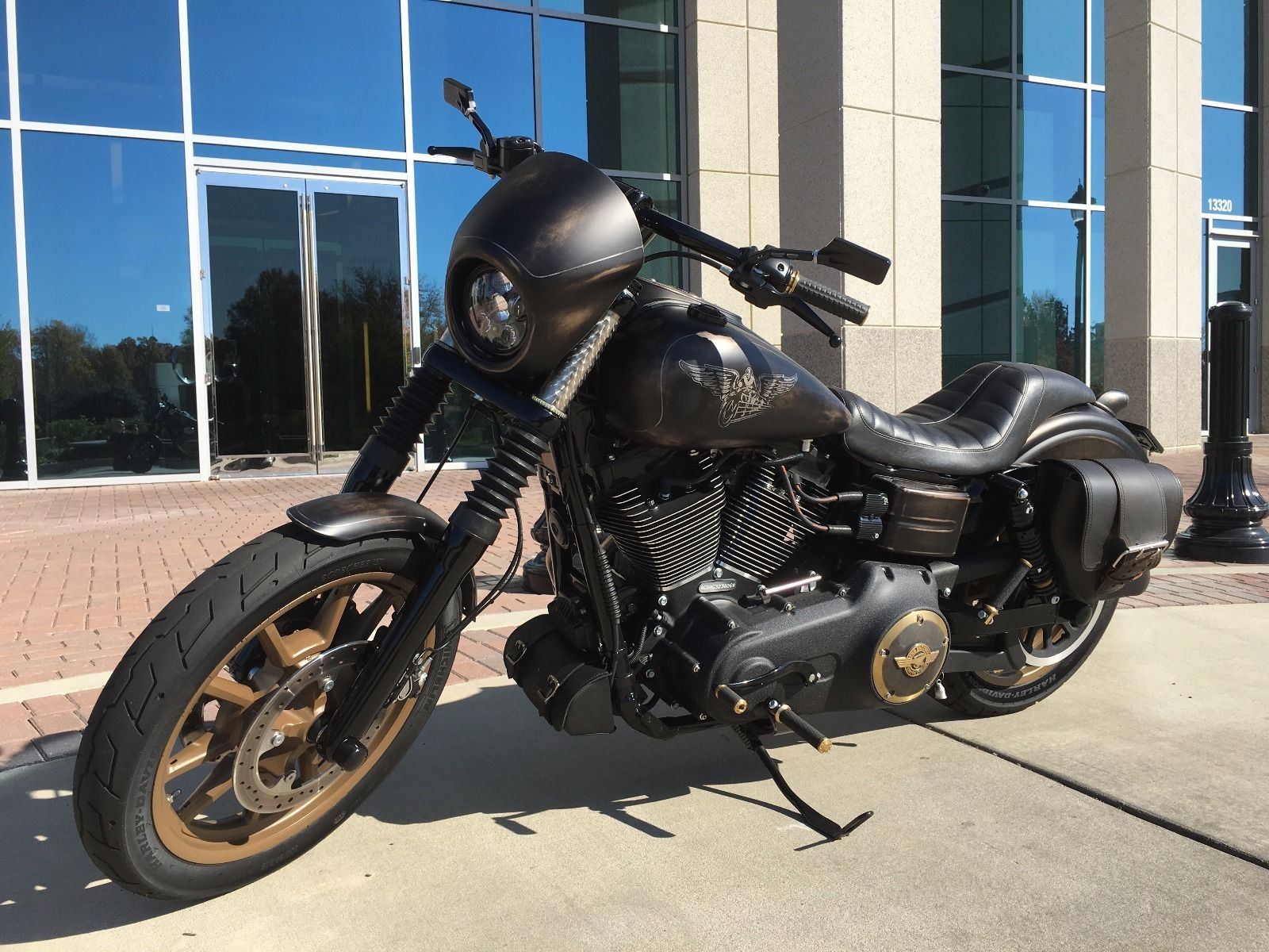2016 Dyna Is the Kind of Ride Mad Max Would Kill For - Literally ...