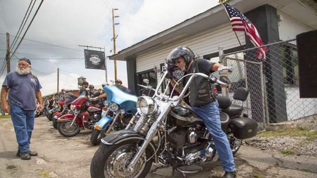 ‘Gentlemen Bikers’ Ride Benefits Elementary Schools