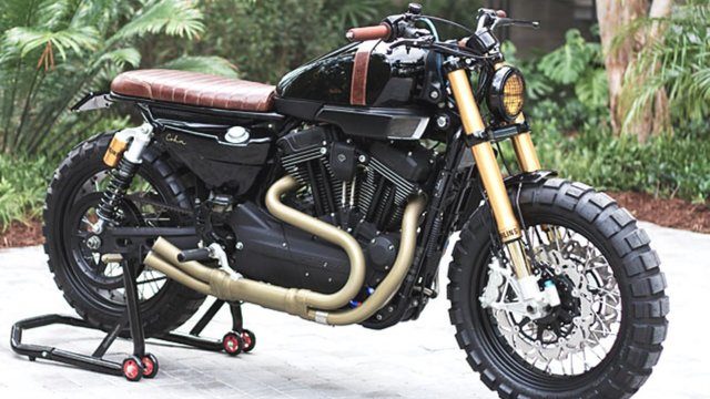 Daily Slideshow: This Harley Scrambler is a Cohn Racer Masterpiece