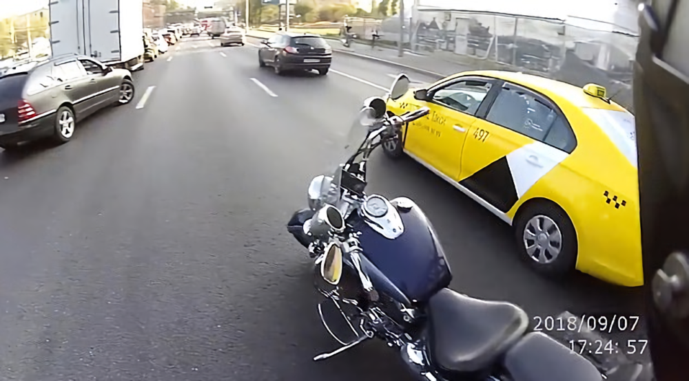 Motorcyclist Gets Revenge On Litterbug