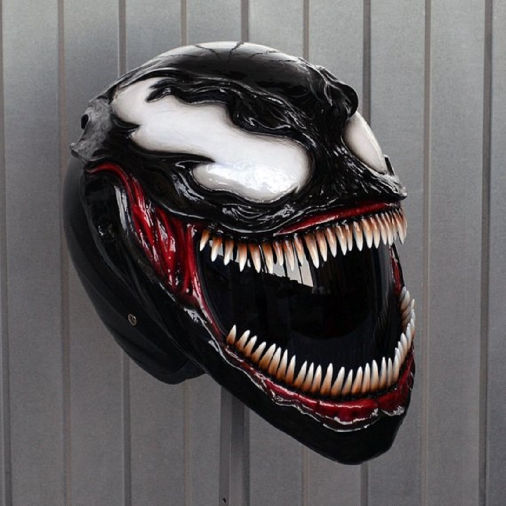 Venom motorcycle helmet