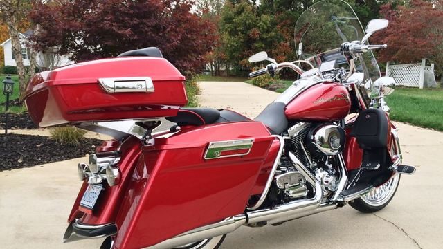 Harley Davidson Touring: Varying Air Pressure for Ride Quality