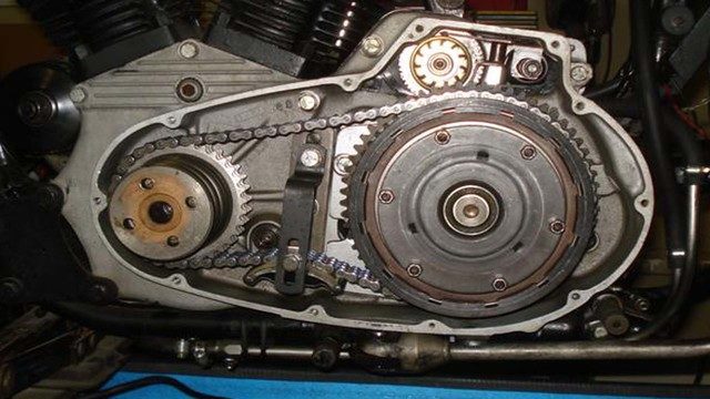 Harley Davidson Sportster: How to Replace Clutch