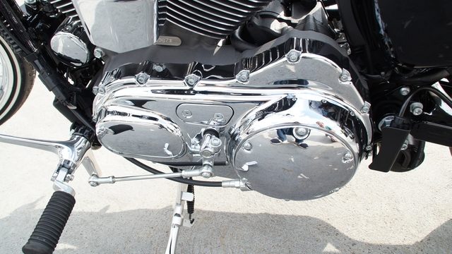 Harley Davidson Softail: How to Change Transmission Fluid