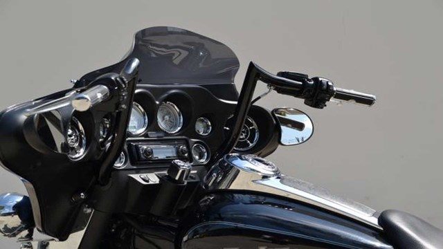 Harley Davidson Touring: How to Install Handlebars