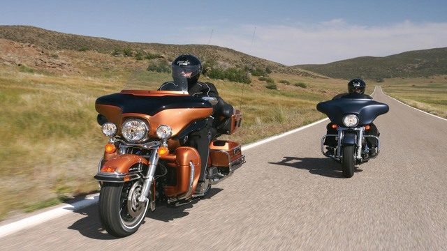 Harley Davidson: 25 Touring Road Trip Tips