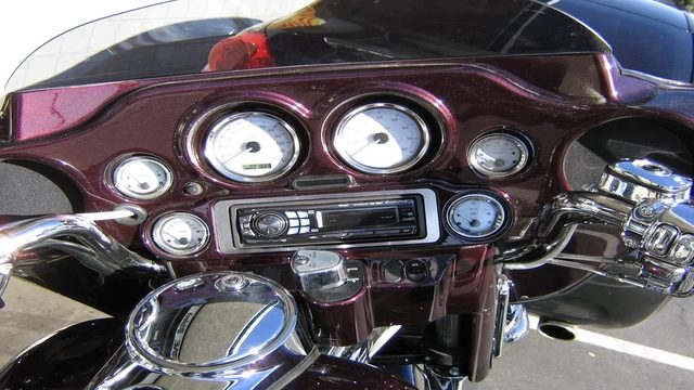 Harley Davidson Touring: How to Install Stereo System